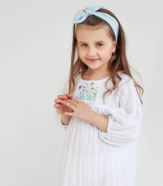 Вишиванка муслін Біла “Жовто-блакитні квіти”