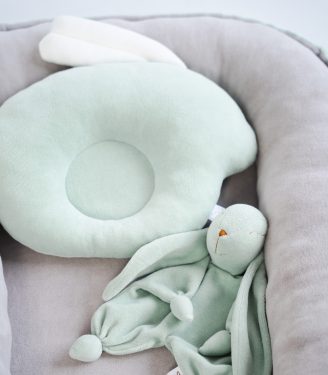Кокон-позиціонер для новонароджених Фісташка/сірий