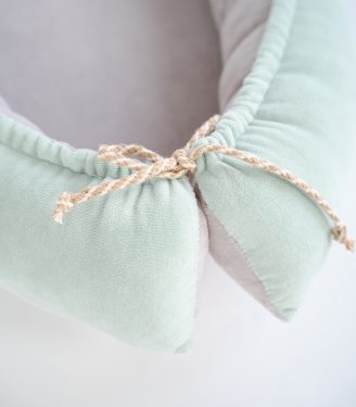 Кокон-позиціонер для новонароджених Фісташка/сірий