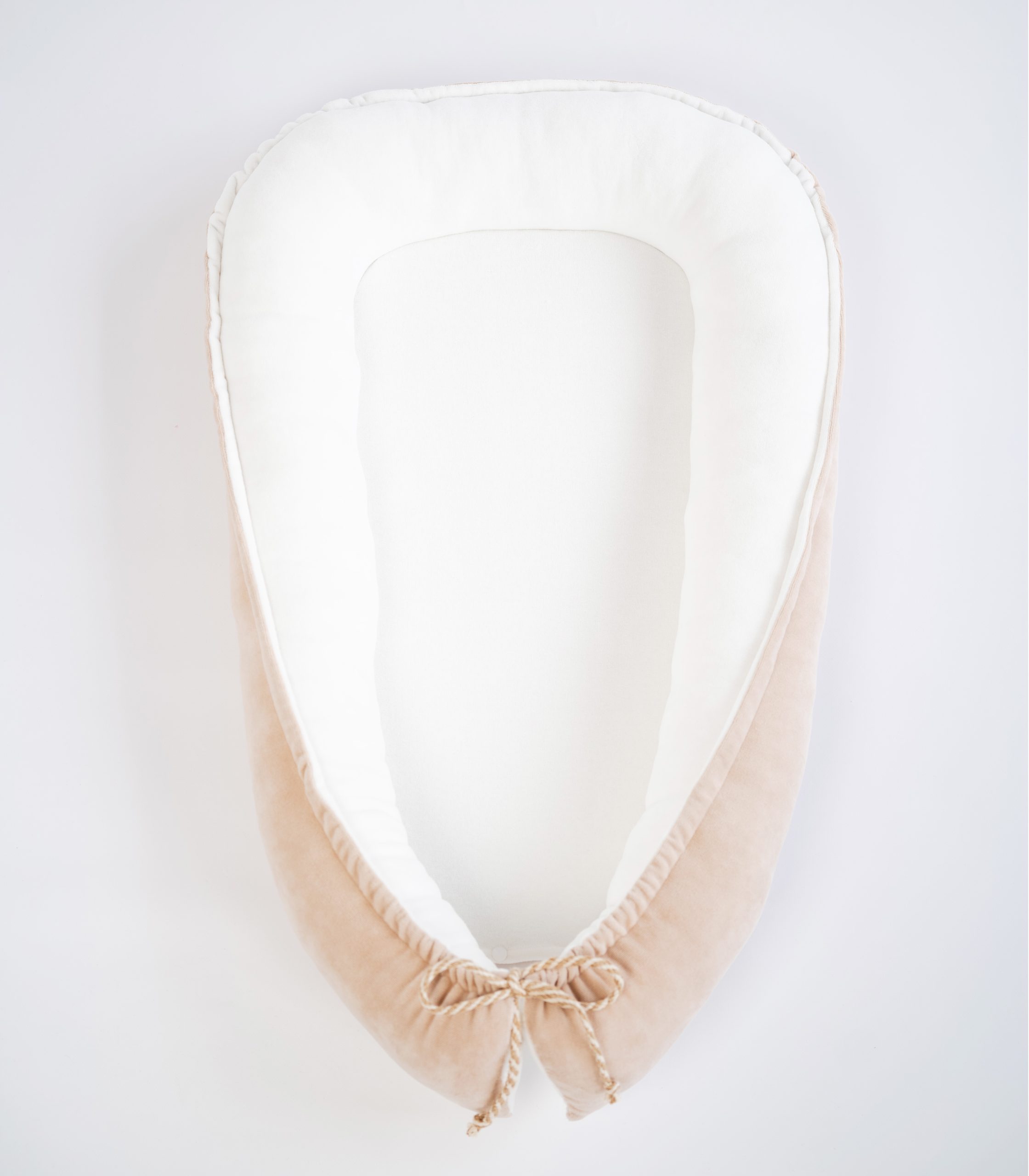 Кокон-позиціонер для новонароджених Беж/молочний