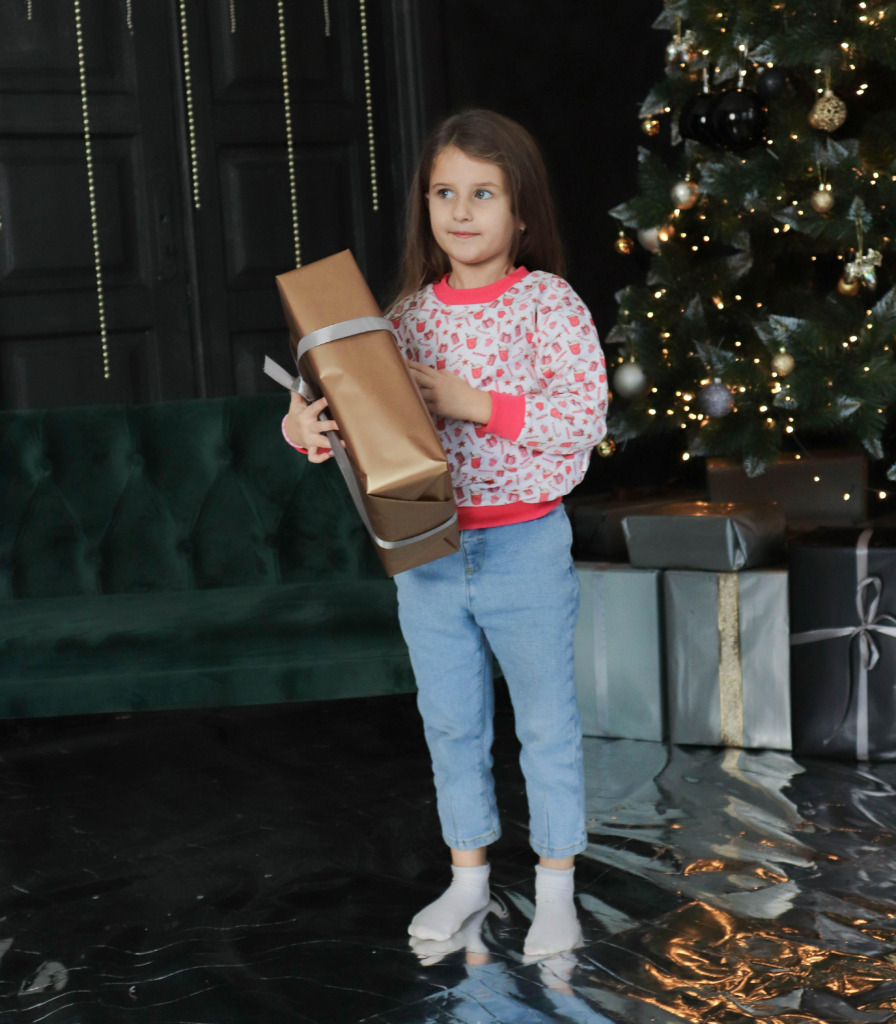 Світшот новорічний “Рукавички”