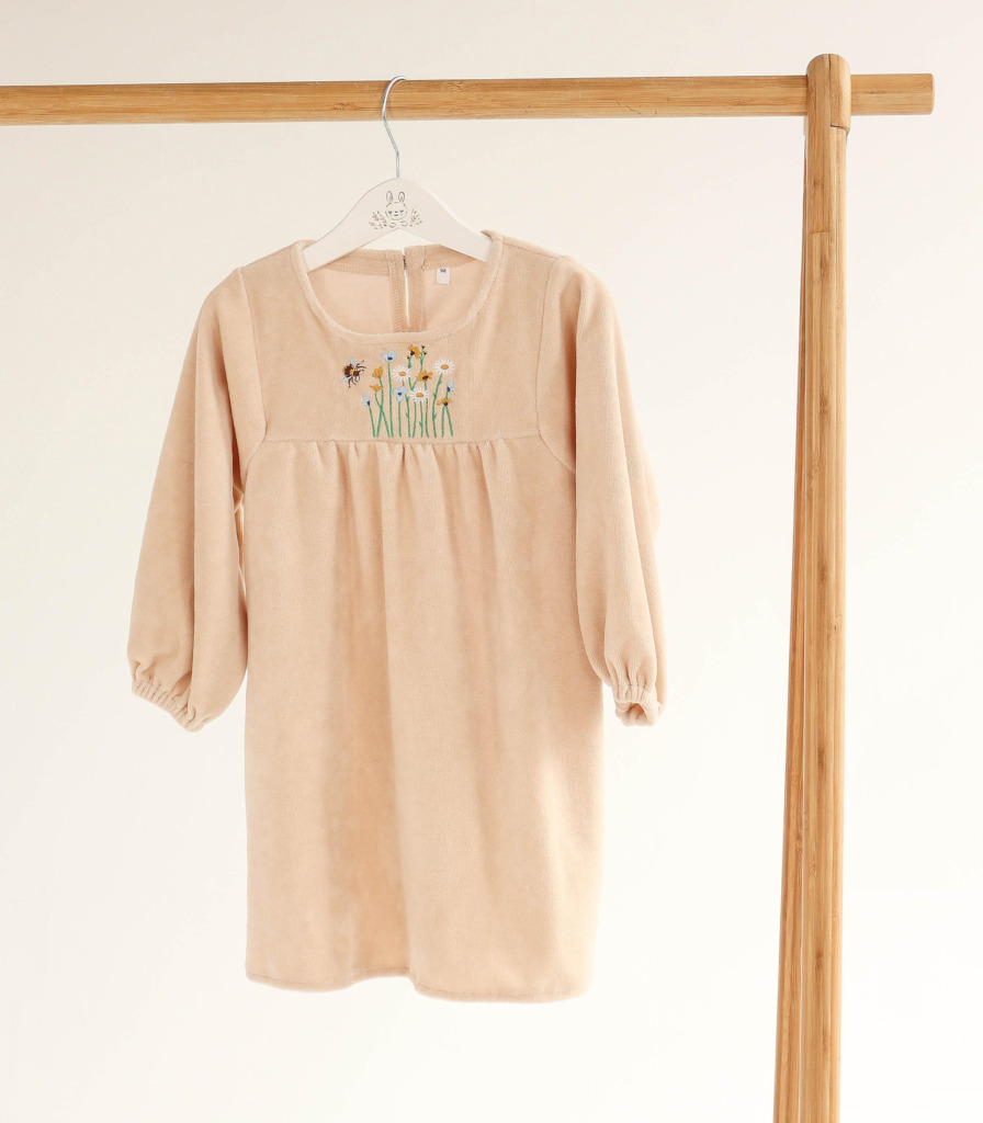 Вишиванка велюр “Бежева”