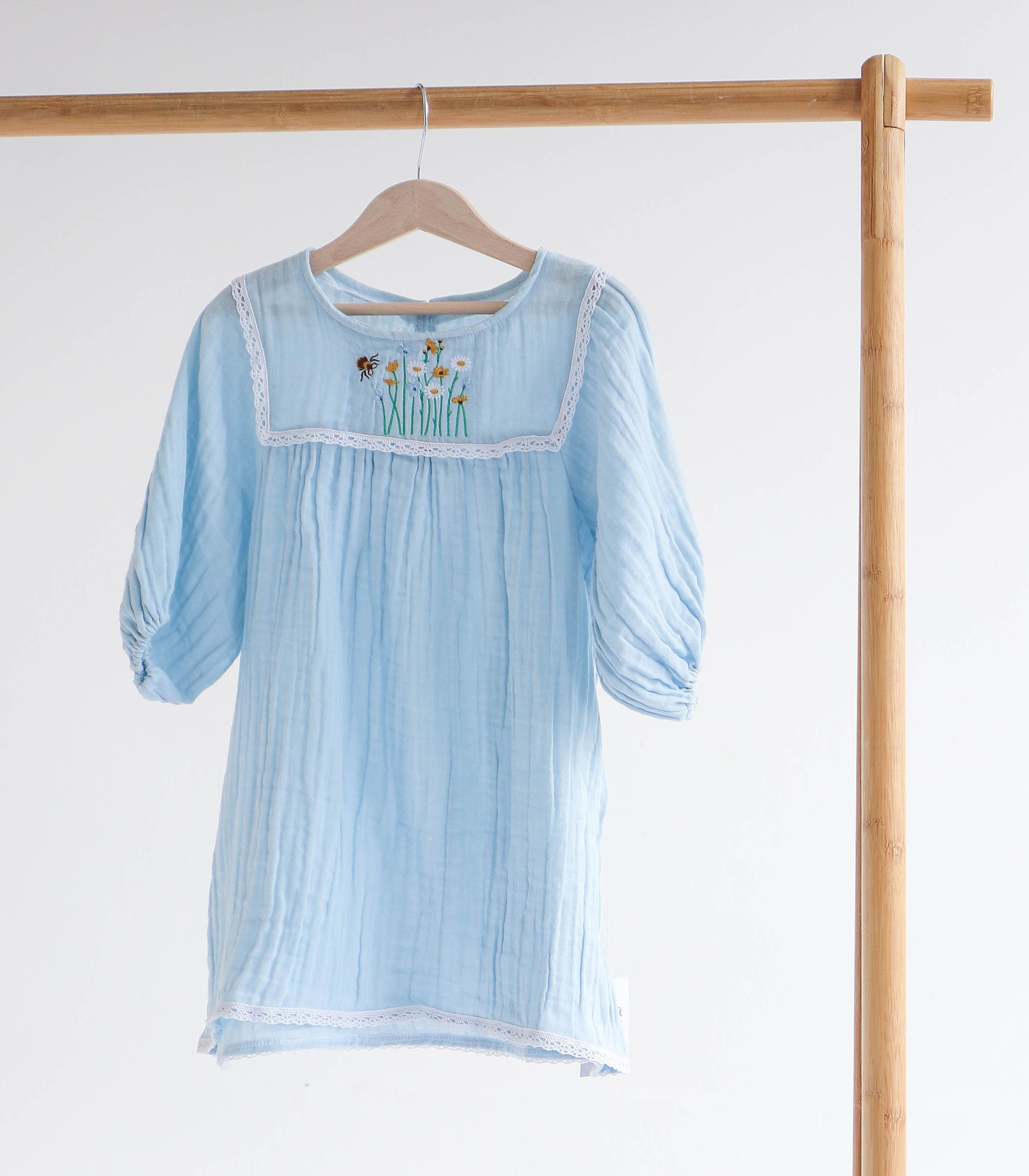 Вишиванка муслін Блакитна “Жовто-блакитні квіти”