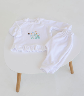 Костюм велюровий з вишивкою для Хрещення дівчинки