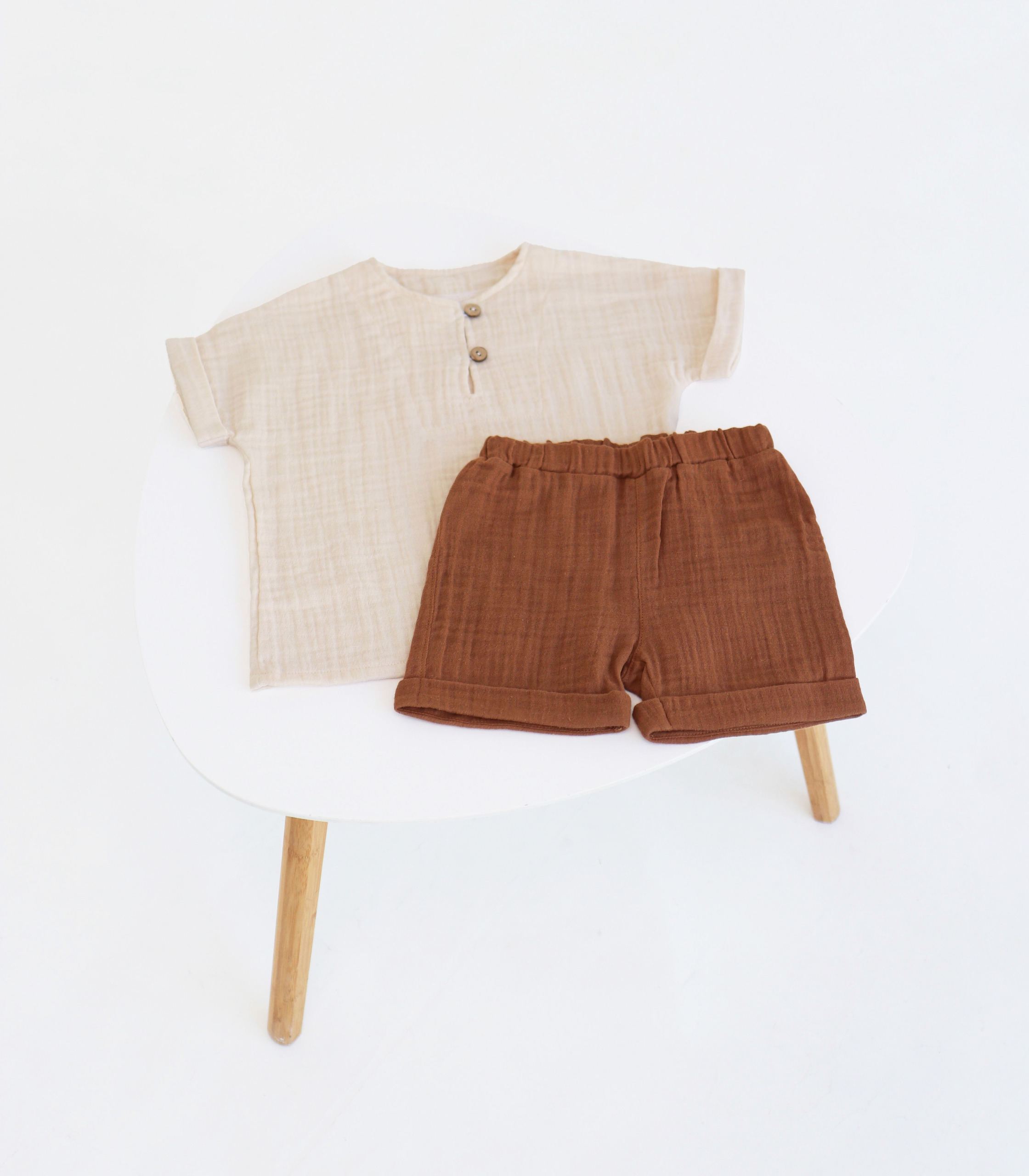 Костюм футболка+шорти “Беж/коричневий”