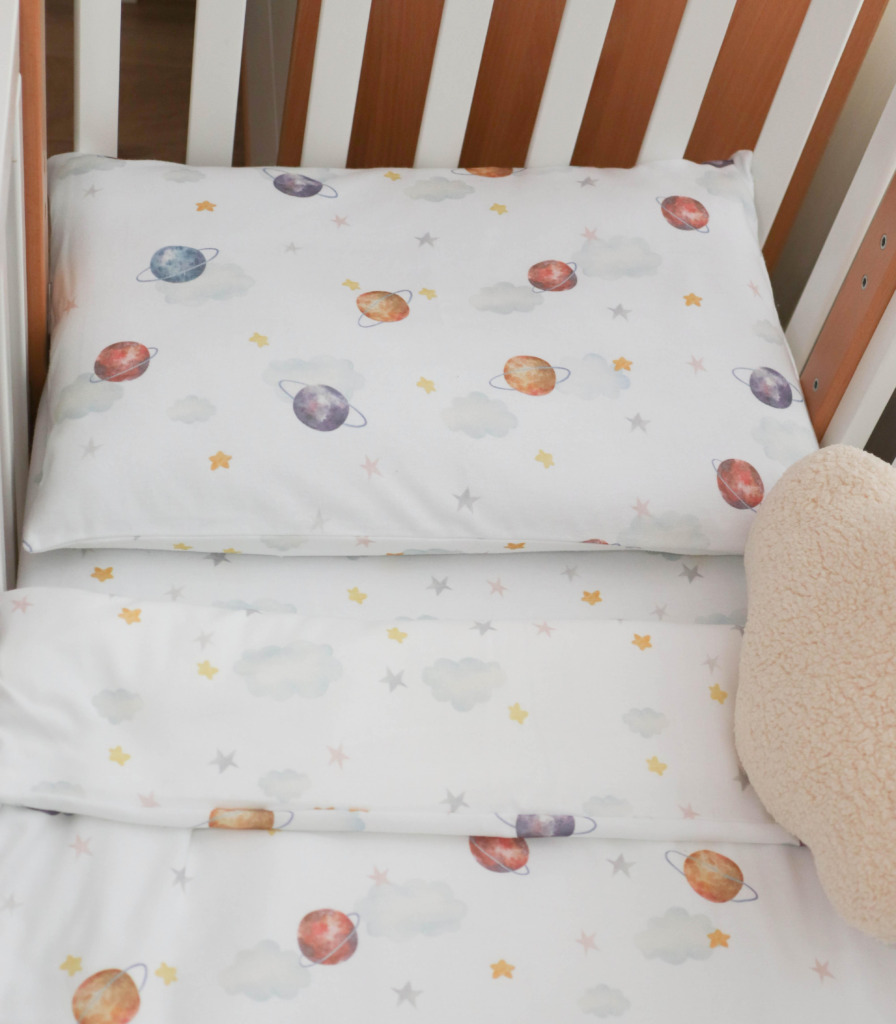 Комплект фланелевої постільної білизни “Планети/зірочки”