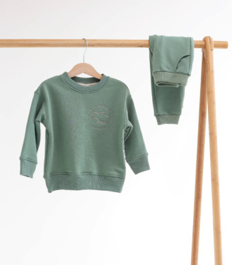 Костюм Basic з вишивкою “Фісташковий”