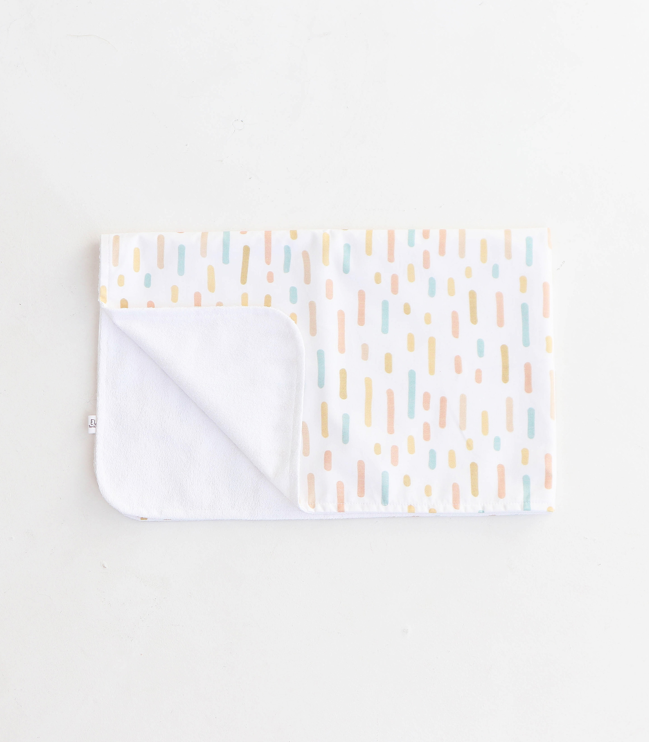 Пелюшка непромокаюча “Штрихи”