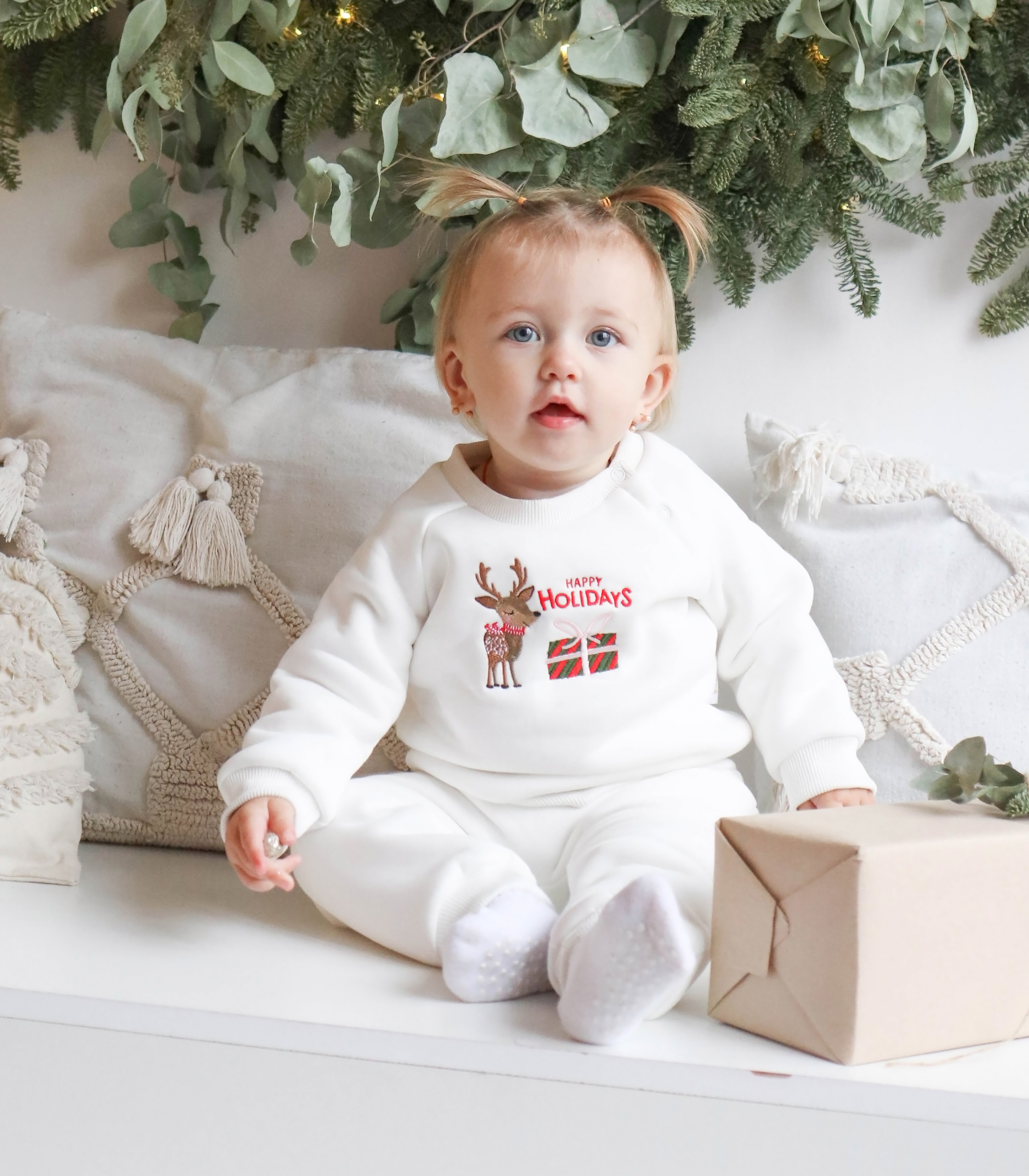 Костюм “Happy Holidays” Молочний