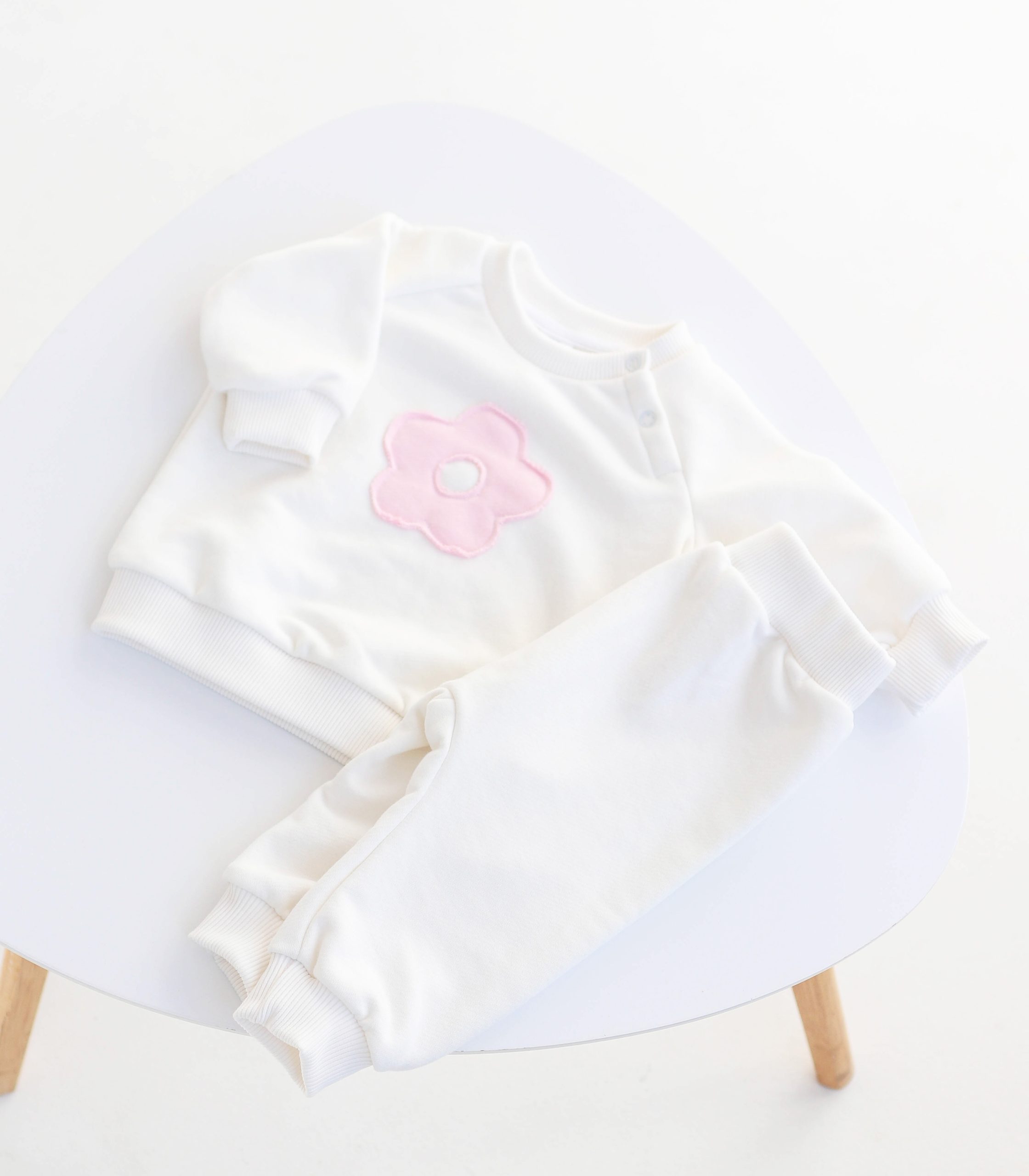 Костюм трьохнитка “Молочний квіточка”