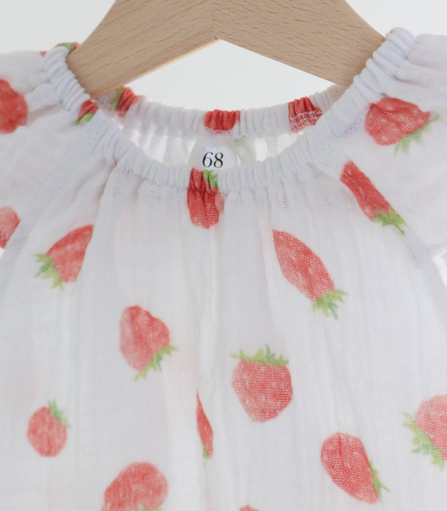 Боді мусліновий “Полунички”