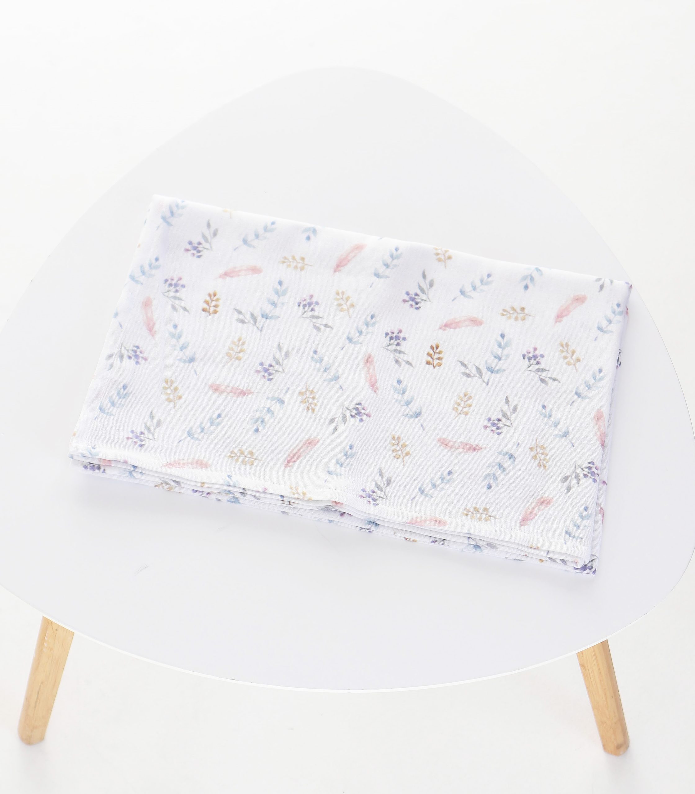 Муслінова пелюшка “Гілочки і пірячко”