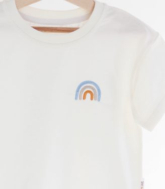 Футболка Молочна з вишивкою “Веселка”