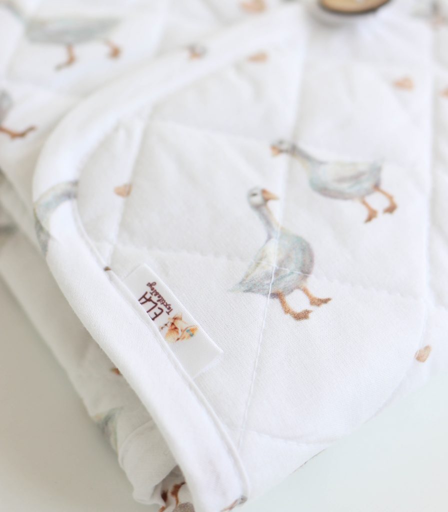 Сумка пеленатор “Гуси”