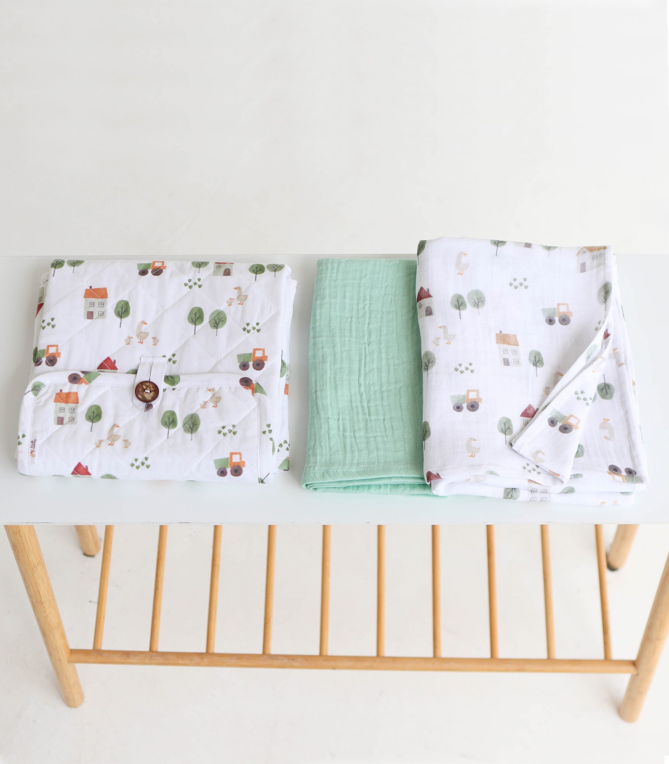 Комплект Пеленатор+пелюшки “Село”