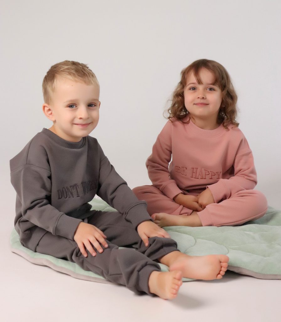 Костюм “BE HAPPY”